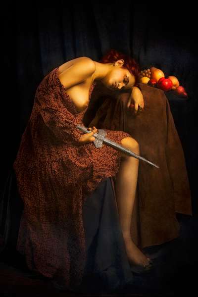 Avijit Bose (India) – Girl with an Apple