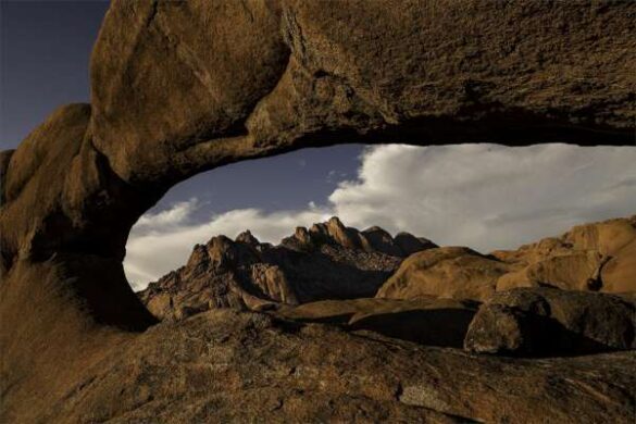 Backlight Group digital ribbon – Pieter de Jager (South Africa) – Spitzkoppe deur die …