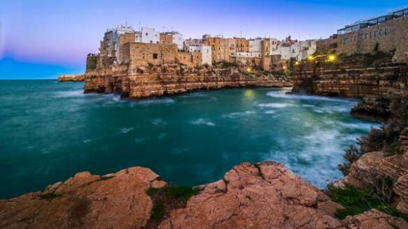 Dejan Kocev (North Macedonia) – Cliff town