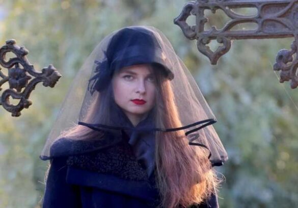 Elisa Putti (Finland) – Mourning between iro…
