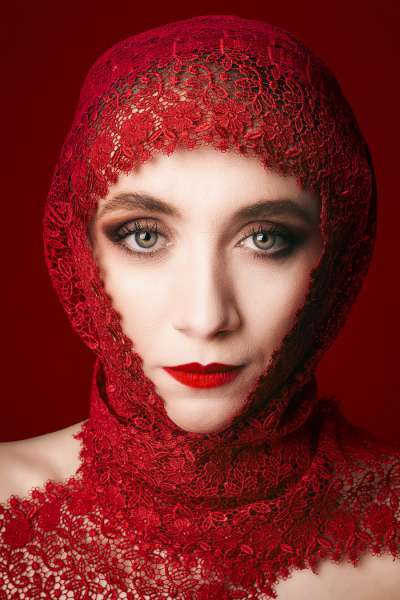 Elżbieta Wenda (Poland) – Red lace