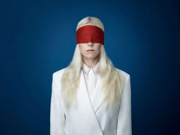 IAAP Gold E-Certificate – Jan Hammerstad (Denmark) – Lilith in Red and Wh…