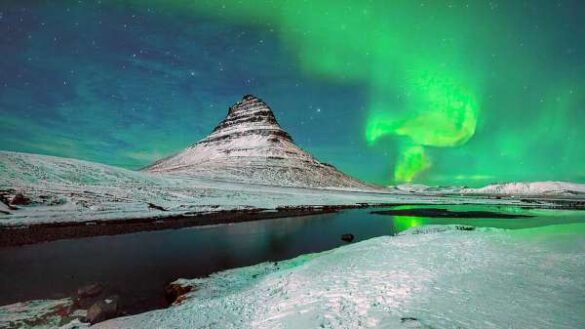 Livinus Bleyen (Belgium) – Aurora Over Mount Ki…