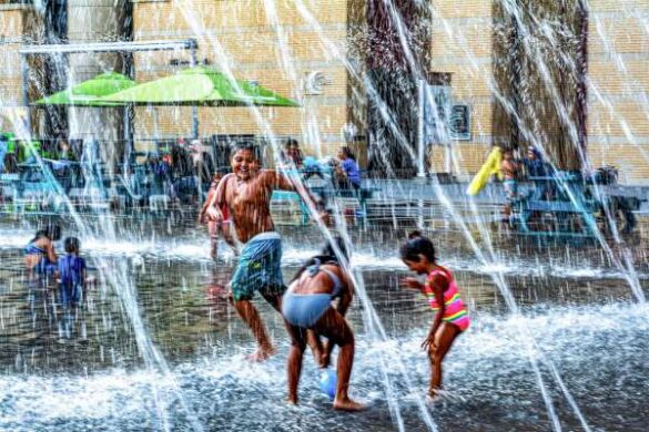 Ljubomir Stojkovic (Serbia) – 3 D. Water Playing