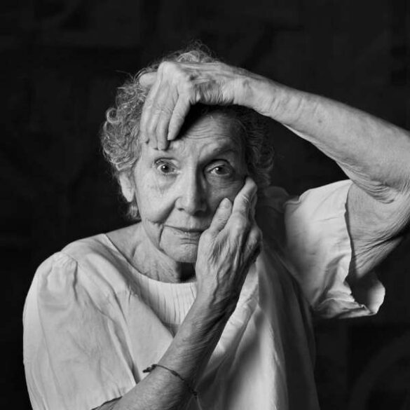Miguel Martinez Frias (Spain) – time between her han…