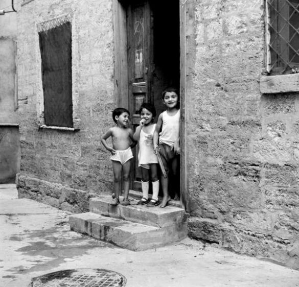 Nikolai Babaiants (Russia) – Children of the old …