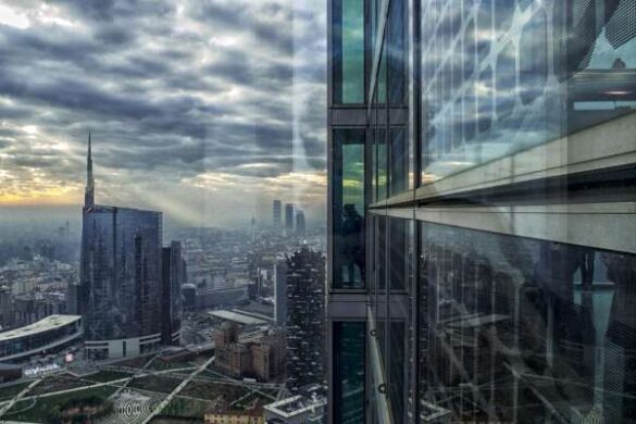 Raffaele De Pascalis (Netherlands) – Blade runner_s atmos…