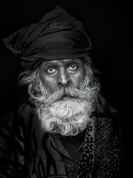 Raj Kumar Som (India) – Sadhu Baba 0385