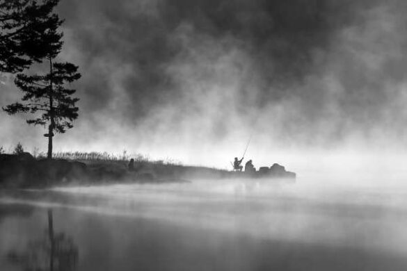 Yuliyan Ivanov (Bulgaria) – Misty Morning Fishin…